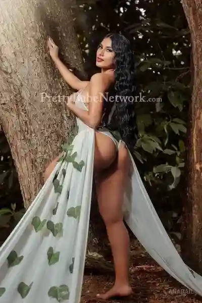 take-russian-escort-kira-on-a-romantic-date-or-intimate-hookup-night-1