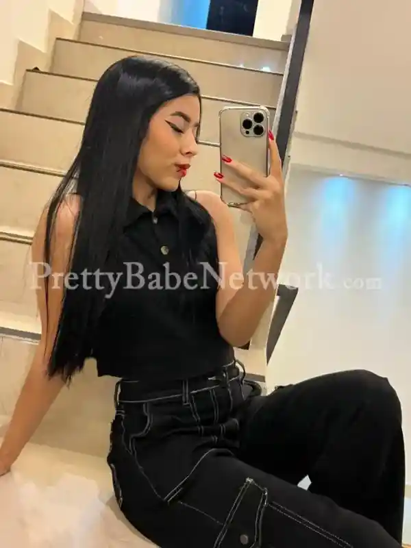 vaidehi-air-hostess-escort-available-for-one-night-stand-1