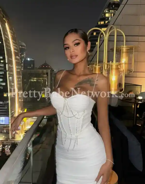 im-a-classy-glamorous-philippines-air-hostess-call-girl-in-your-city-govindpuri-delhi-to-fulfil-your-desires-3