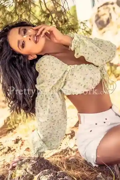 call-me-colombian-escort-adora-exceptional-services-taltala-kolkata-1