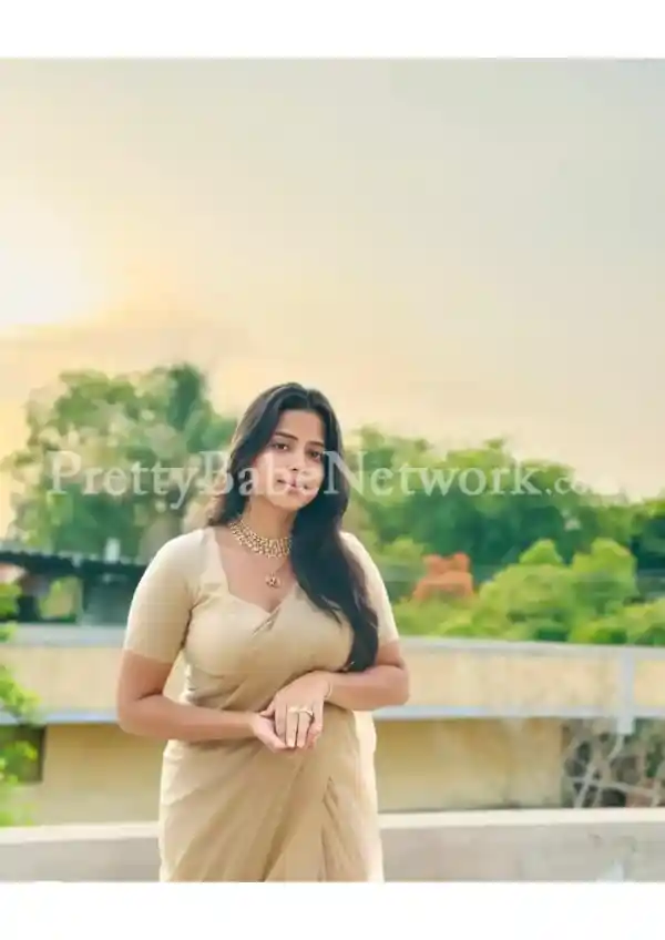 i-am-niyati-independent-dum-dum-escort-call-for-satisfying-climax-1