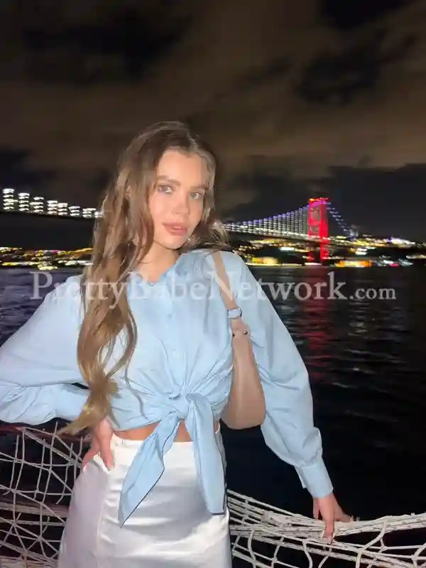 First Time in Kolkata, Zofia- Young Polish Escort! Call for Dating & GFE Baranagar