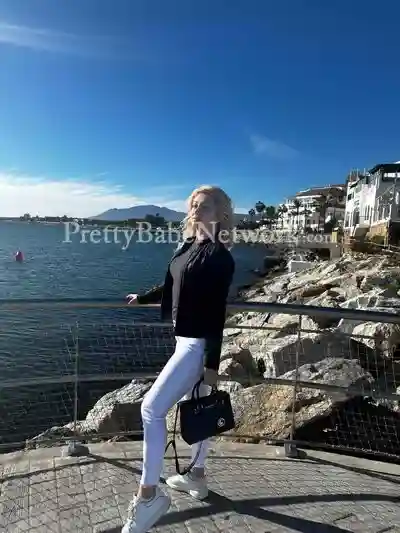 British Escort Girl Audrey For Dating and Sex Meet in Lokhandwala