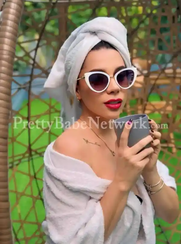 Niyati - Web Series and TV Supporting Actress As a Celebrity Escort in Goregaon