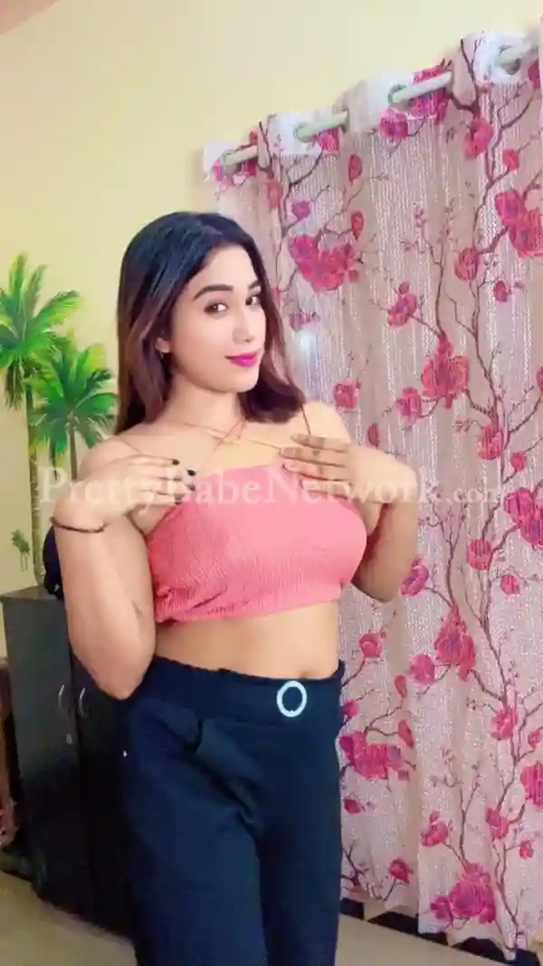 monika-high-profile-escort-girl-in-noida-sector-124-for-gf-like-experience-1