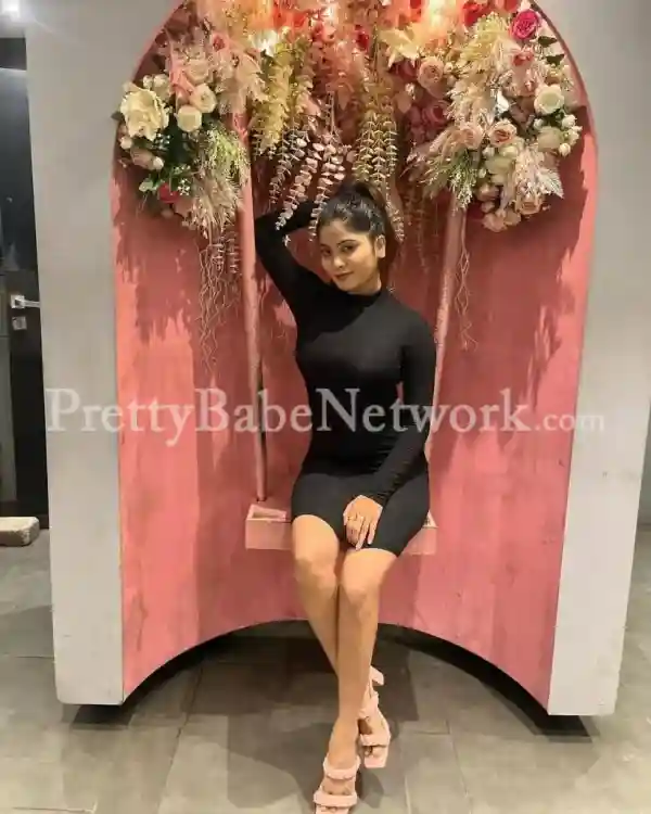 zoya-exclusive-high-profile-escort-in-sector-78-noida-1