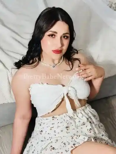 Call Me! I'm Anushka Offering GFE, Roleplay, & BDSM Services Near Joka, Kolkata