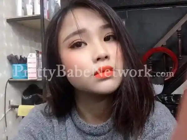 Myself Evanka! Independent Vietnamese Escort in Kolkata, Based in a Hotel