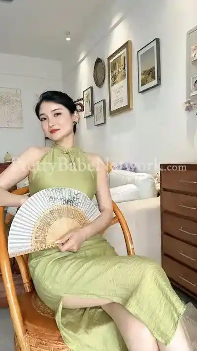 Hot Thai Model Girl Busaba For Different Sex-Related Escort Services