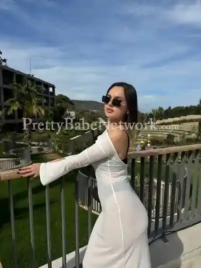 International Erotic Model Janythe As an Escort For an Intimate Evening