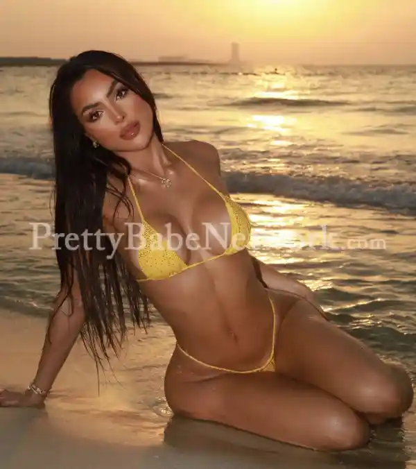 Meet Skylar - Bikini Model British Escort Based in Golden Parkk Hotel, Kolkata