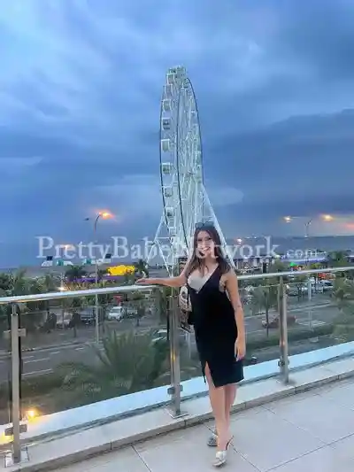 Hire VIP Escort Girl Aahana For Ultimate Companion and Intercourse