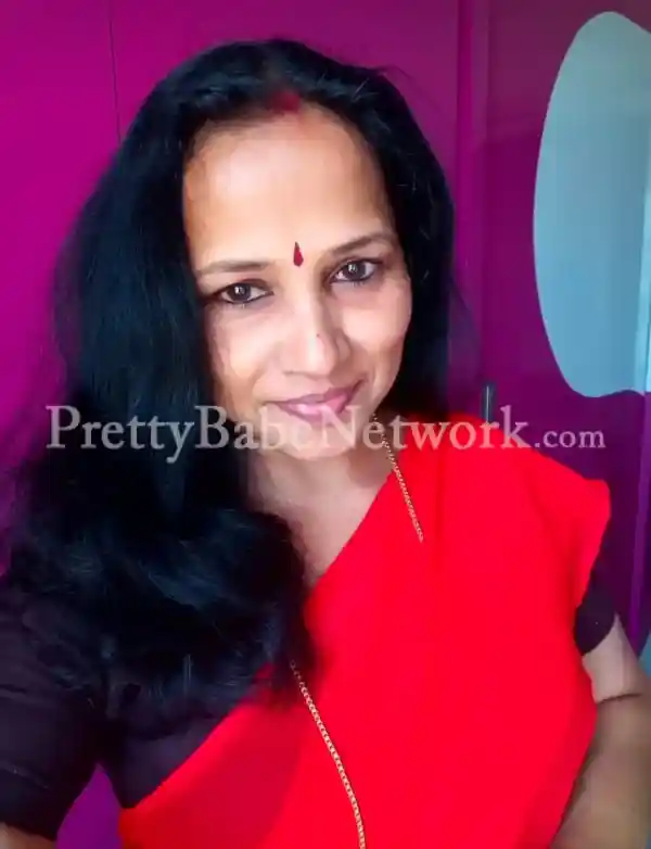 Bengali sexy aunty video call service - Indian escort  in Kolkata