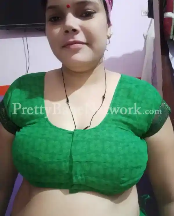 Sajni—Low-Rate Mature Milf Housewife for a Hardcore Session