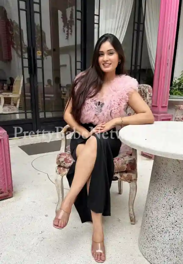 Call Instagram Model & VIP Escort in Salt Lake, Kolkata, Drishti for Parties & Fuck