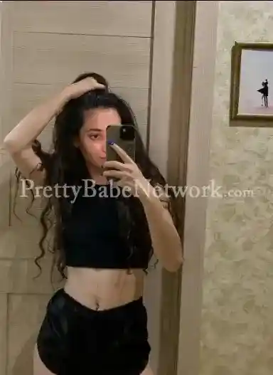 Siddhi—One of the Young Escorts in Mumbai Near Churchgate for Casual Dates