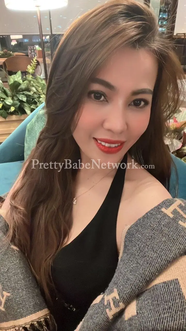 Katrina, a Filippina Beauty for Unforgettable Sex Experience