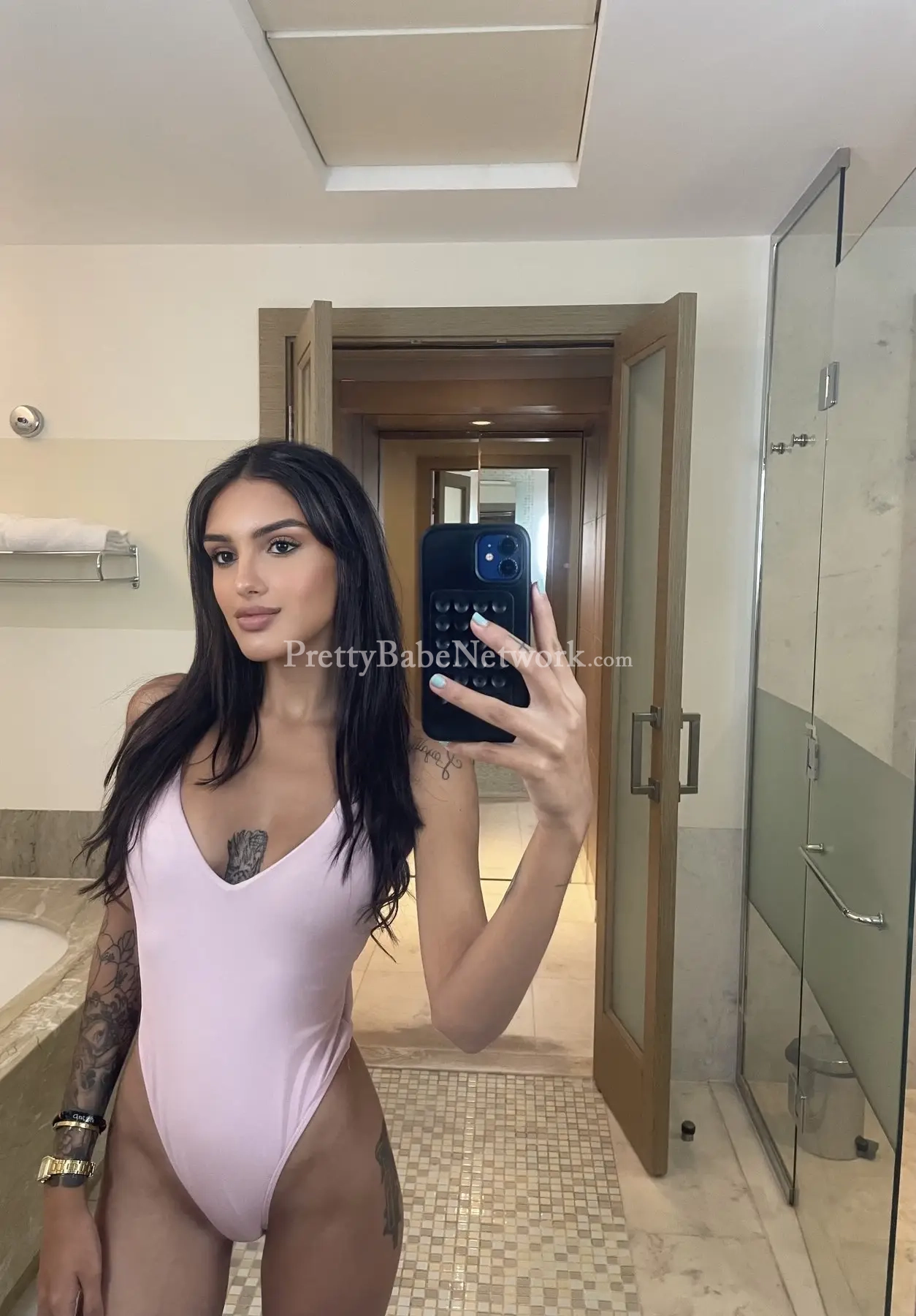 Beautiful Italian escort Giulia in Bangalore, Kodihalli, waiting for you
