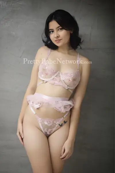 Young Escort Niharika Offers Top-Notch Escort Services Near Golf Green, Kolkata