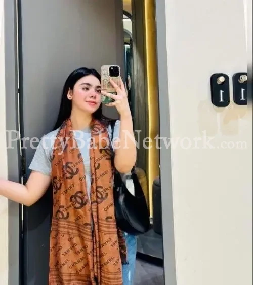 Meet Amrita, 25-year-old Horny Beauty Airhostess escorts from Bangalore