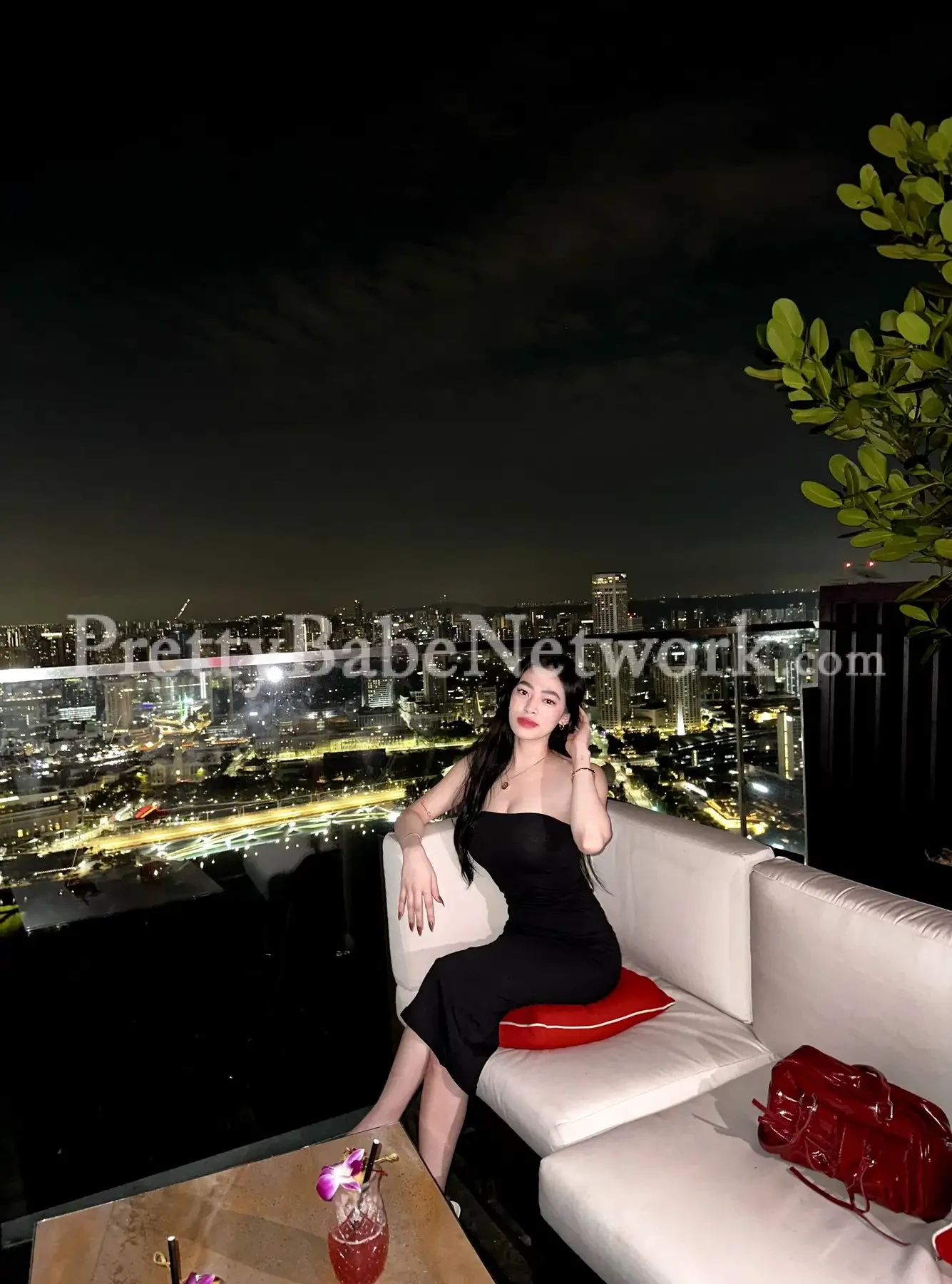 Filipino Air Hostess Call Girl in Gurgaon Sector 57 Bernila Offering Sex Services