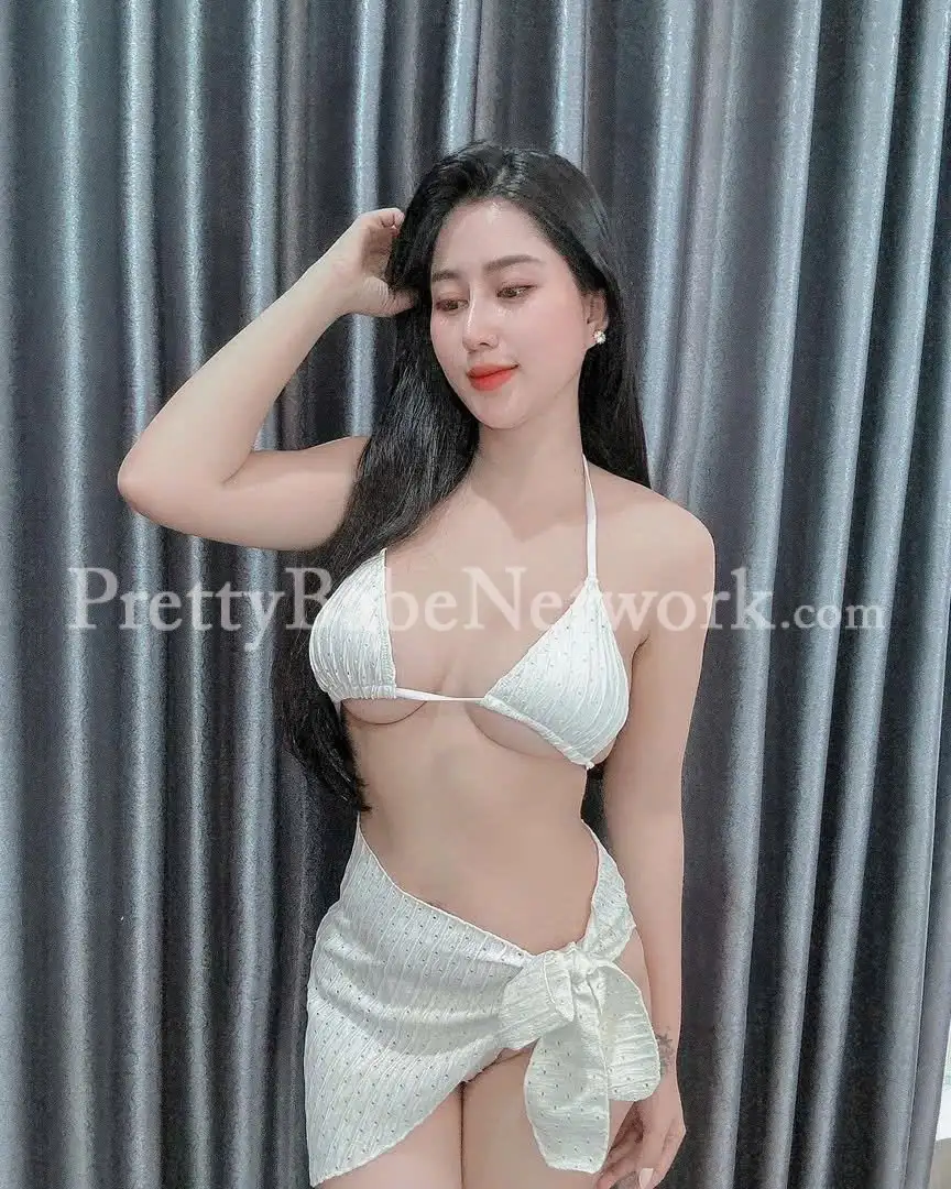 Air Hostess Vietnamese Escort in Kolkata to Enjoy Sex in Different Positions!