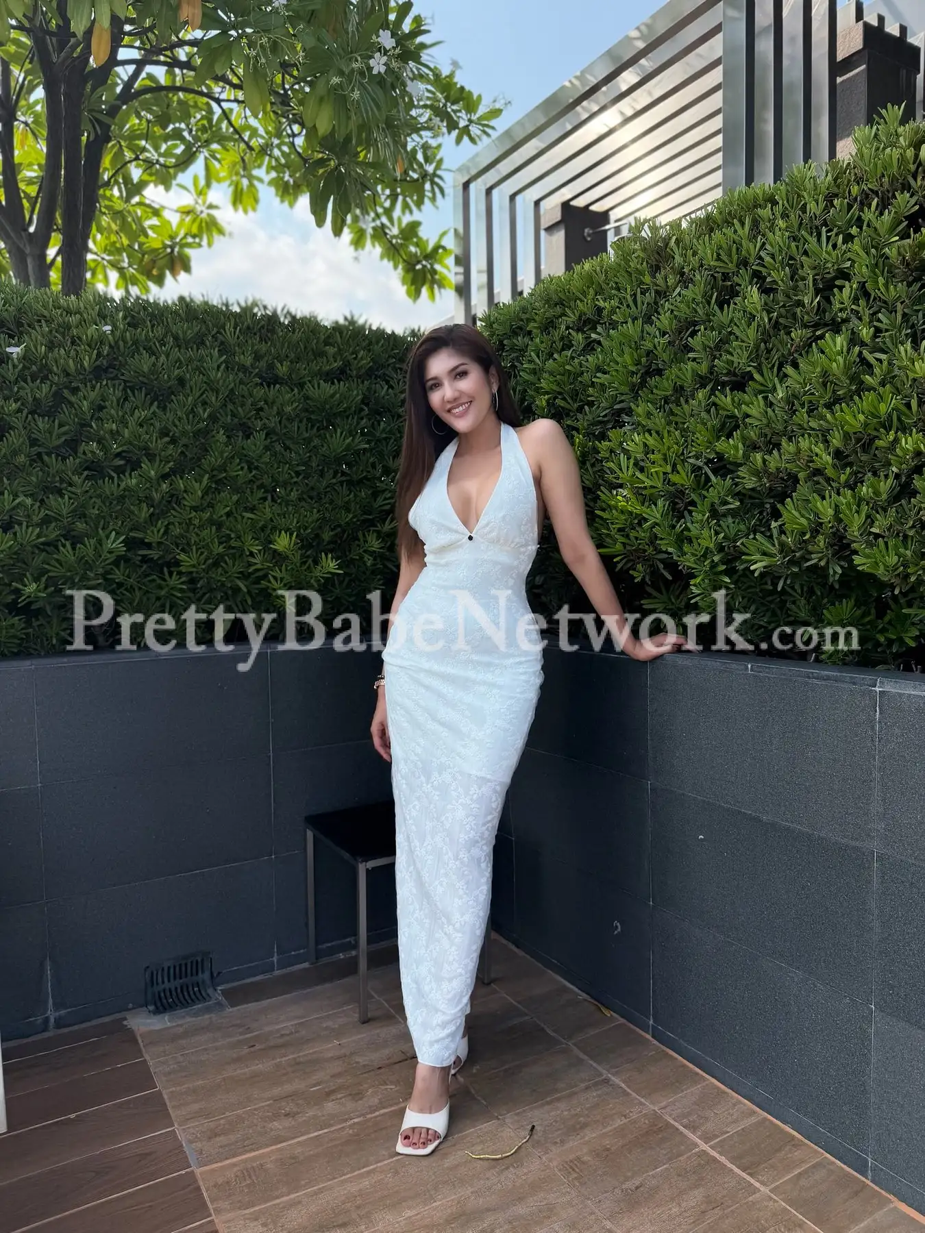 Thai Air Hostess & Escort Isara from Thailand Now in Gurgaon Sector 22! Come for Sex Meets