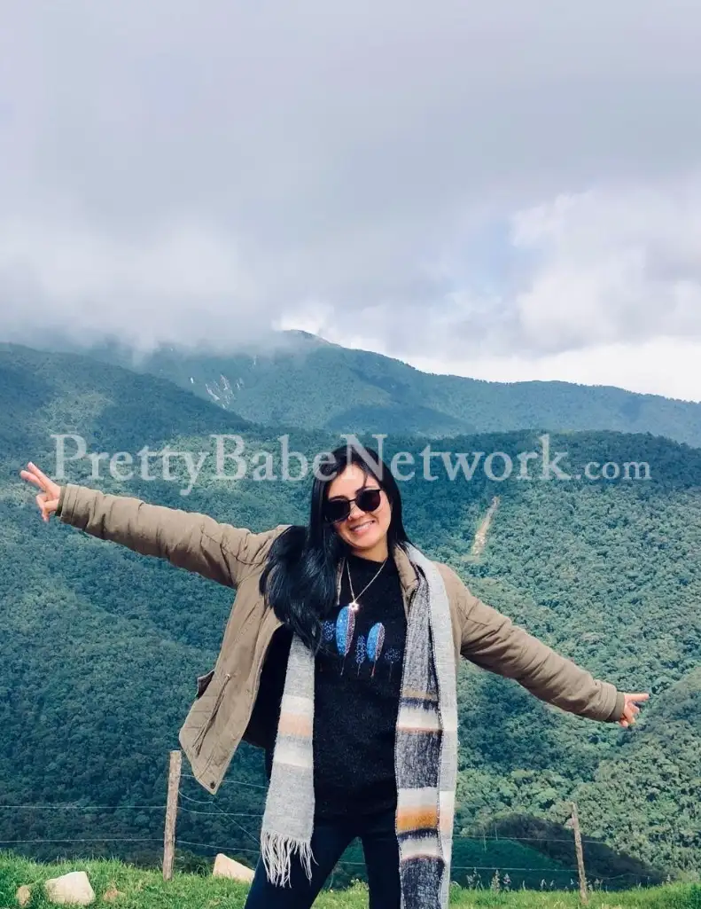 Jigyasa—An Air Hostess and Independent Escort to Spend Quality Time