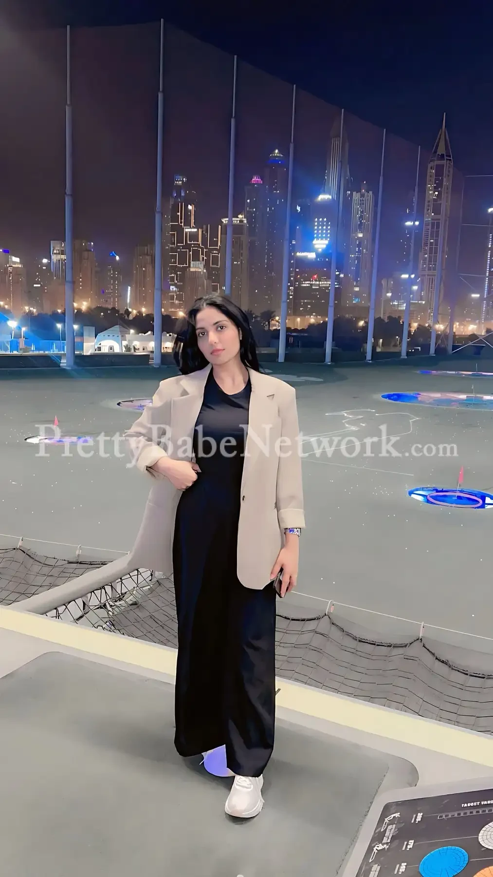 Saanvi - College Escort for Ultimate GFE & Call Girl Service in Gurgaon Sector 22