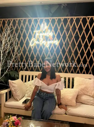 Young College Escort Tapasya—Sexy Call Girl in Noida for Erotic Dating