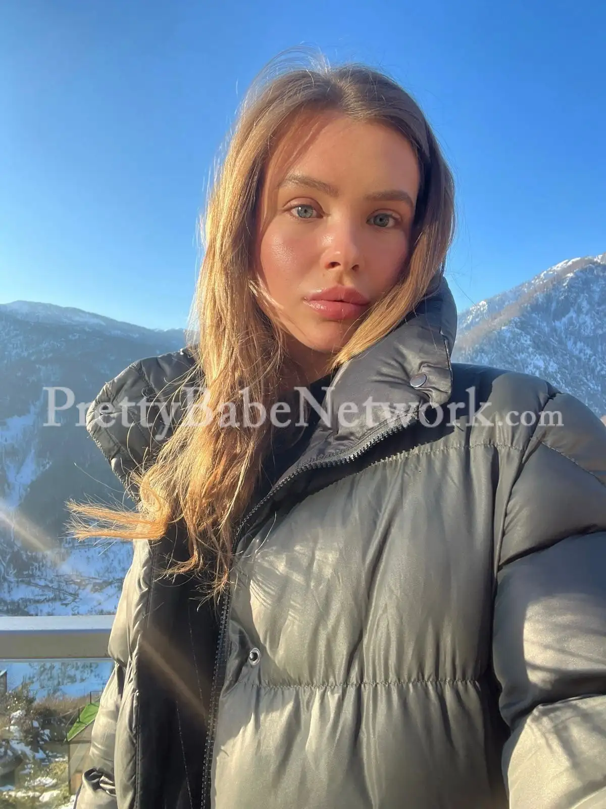 First Time in Kolkata, Zofia- Young Polish Escort! Call for Dating & GFE Baranagar