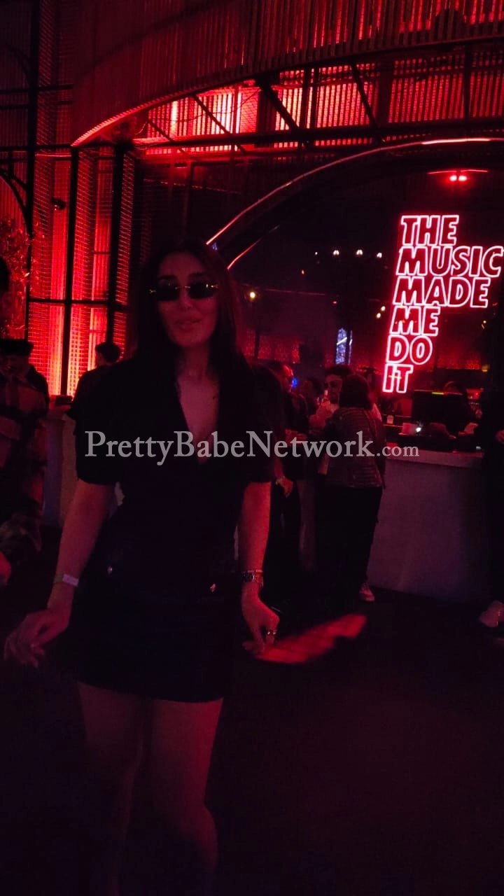 Ruhi a Hot, stunning & Young Bangalore Call Girl