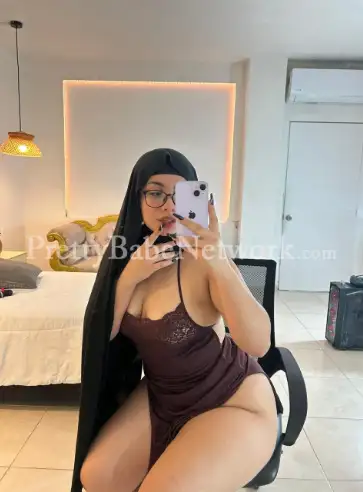 Hot Muslim Hijabi Girl Nusrat - Big Butt Arabic Escort For Sex Night
