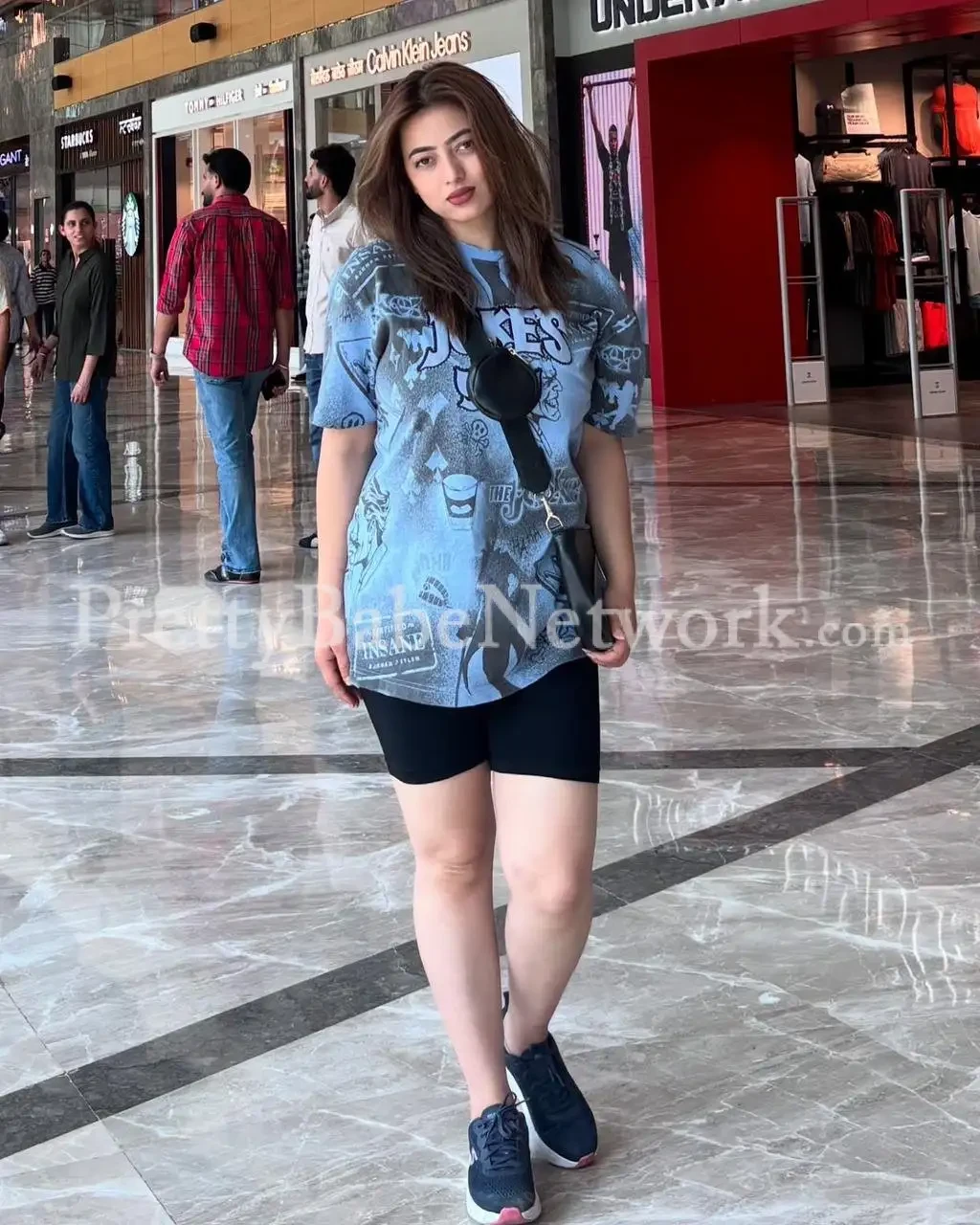 Real Bengali Call Girl from VIP Road, Kolkata Nishita! Meet for Sexual Fun & Service