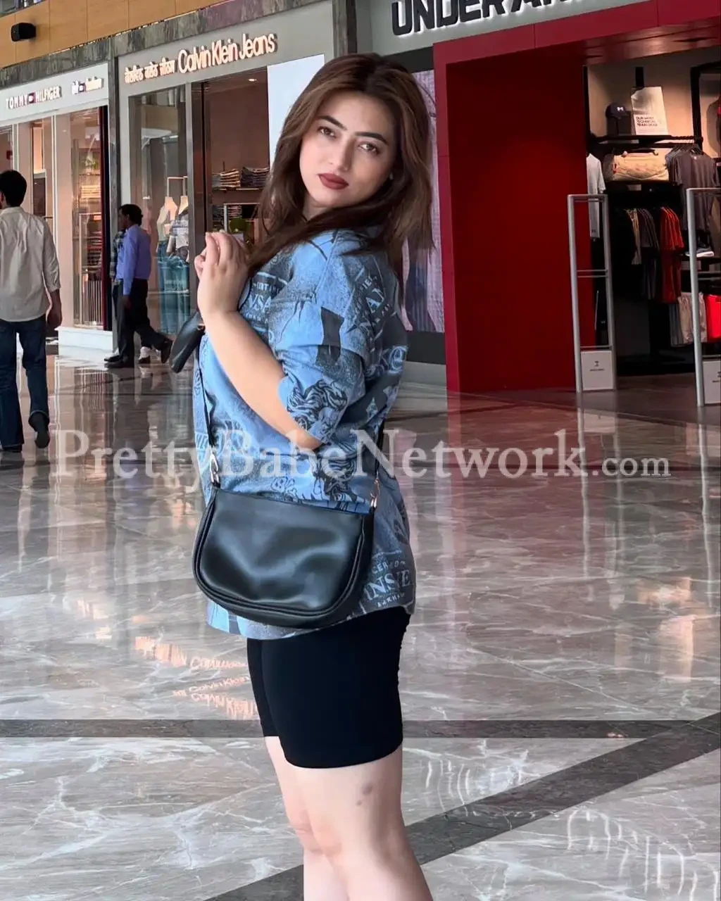 Real Bengali Call Girl from VIP Road, Kolkata Nishita! Meet for Sexual Fun & Service