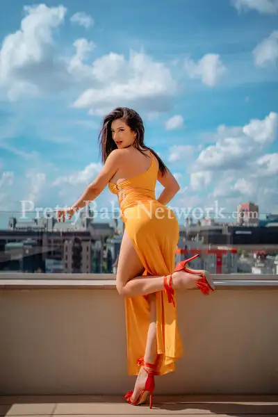 Mahi – Celebrity Escort in Lucknow for Elite Companionship