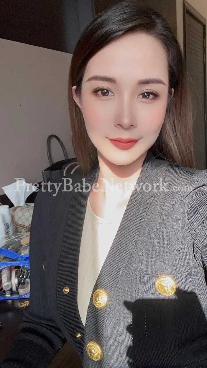 Myself Nora Actress Escort in Kolkata from South Korea! Best French Kisses