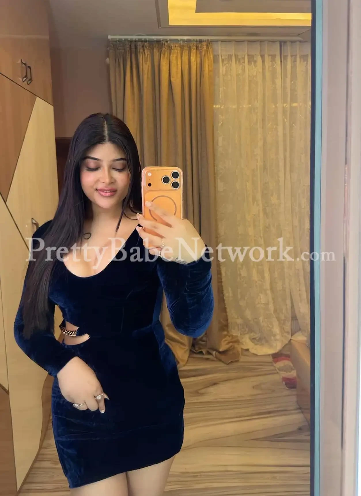 I'm Parul- Model Call Girl in Sushant Lok Phase 1, Gurgaon! Come for Intimate Hookup Night