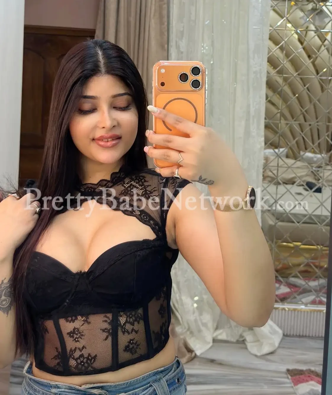 I'm Parul- Model Call Girl in Sushant Lok Phase 1, Gurgaon! Come for Intimate Hookup Night