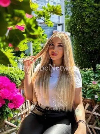 Australian Tattooed Escort Pauline Here in Kolkata! Westin Hotel Location