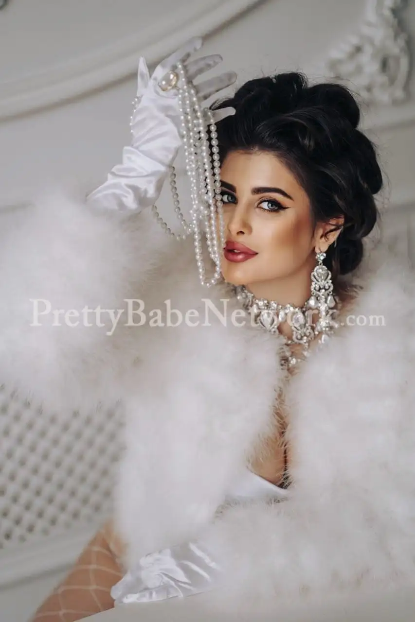 Direct Call Rochelle, Brazilian Celebrity Escort for Hookups near Ballygunge, Kolkata