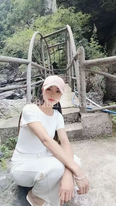Mature Thai Call Girl Natalya is Here to Pamper You for Unforgettable Sex Mature Thai Call Girl Natalya is Here to Pamper You for Unforgettable Sex