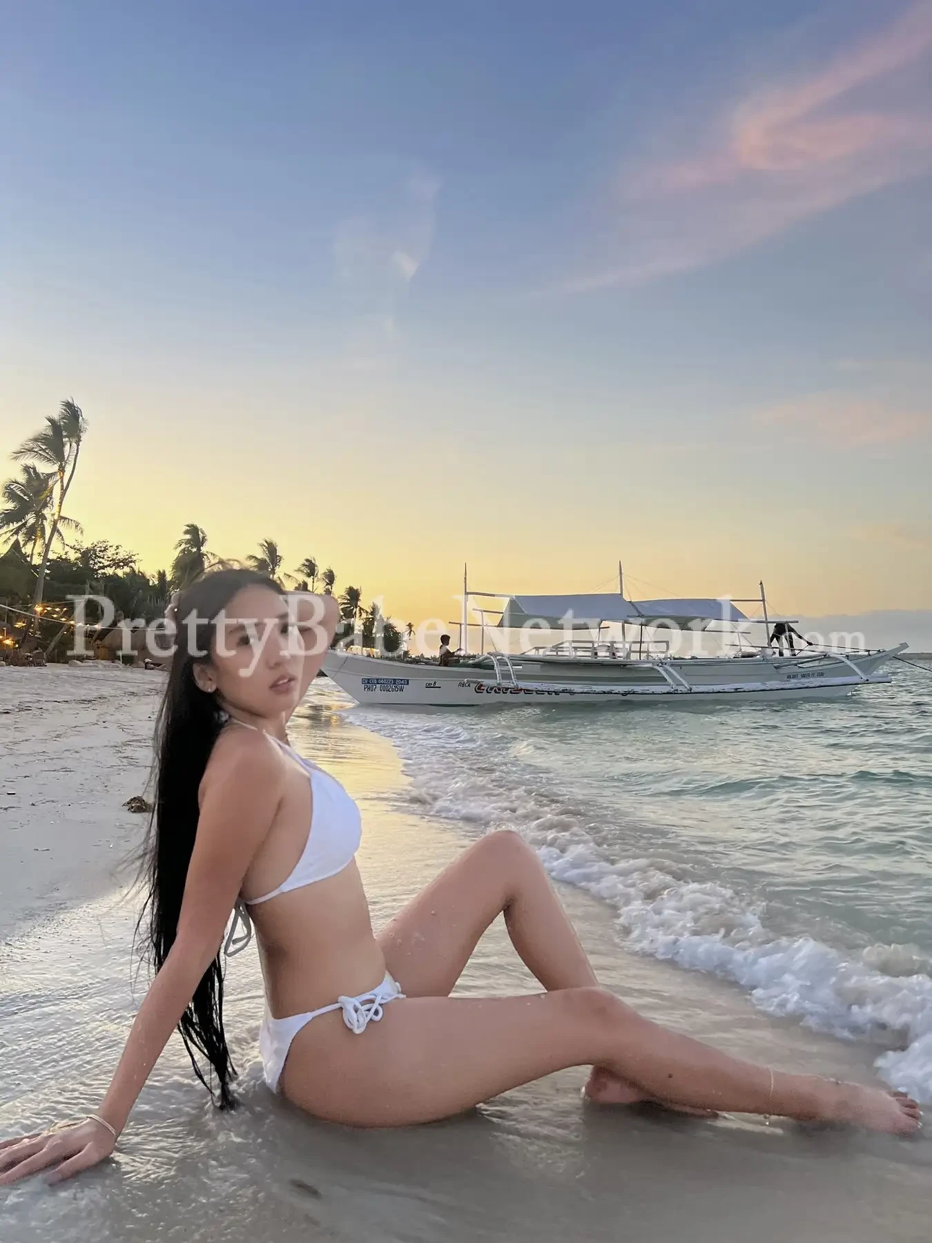 Malaysian Call Girl in Grand Hyatt, Gurgaon for Sensual Relaxation