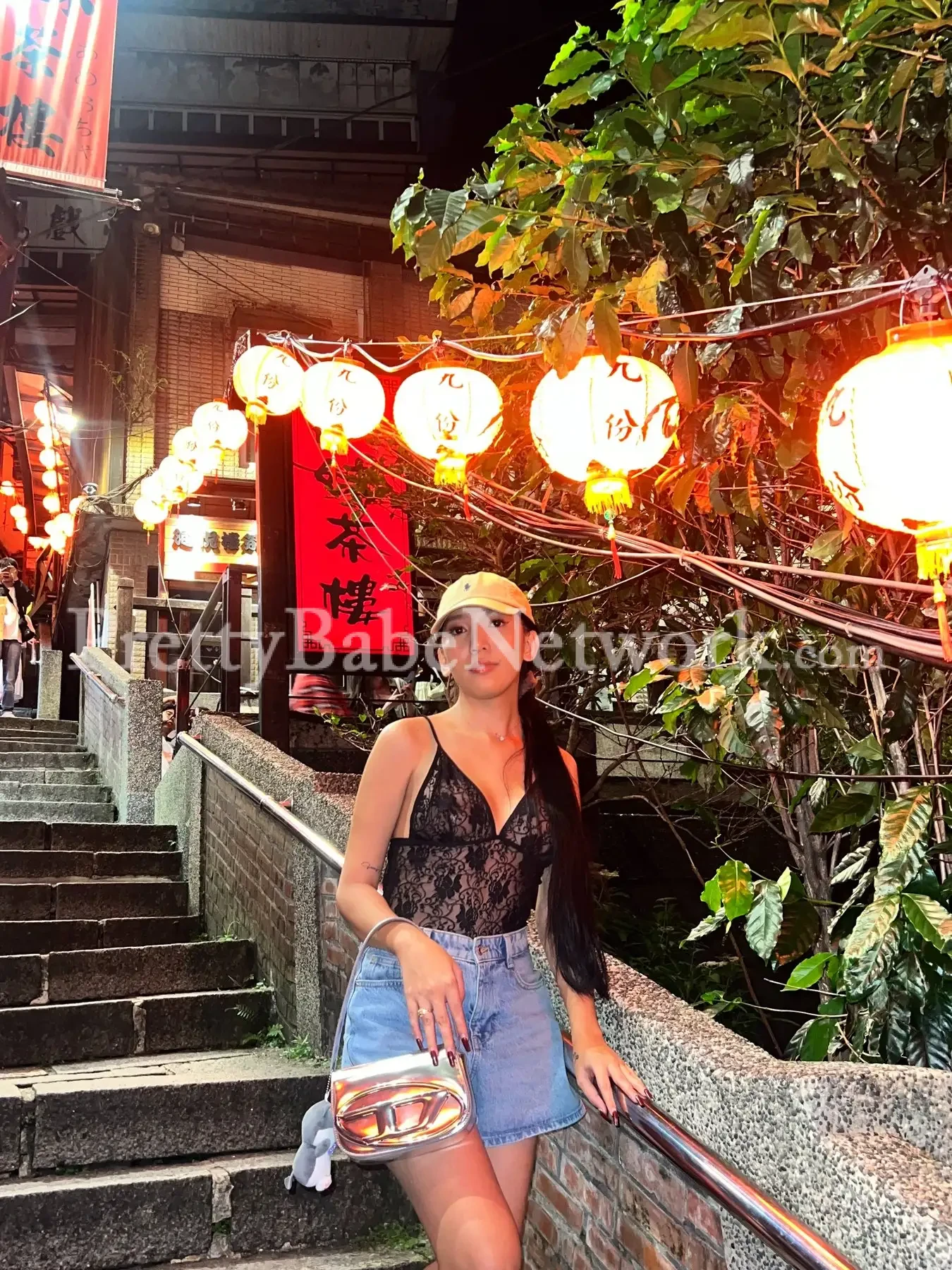 Malaysian Call Girl in Grand Hyatt, Gurgaon for Sensual Relaxation