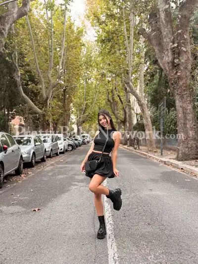 It's Me Chisomo- Malawian High Class Escort in Gurgaon near Nirvana Country