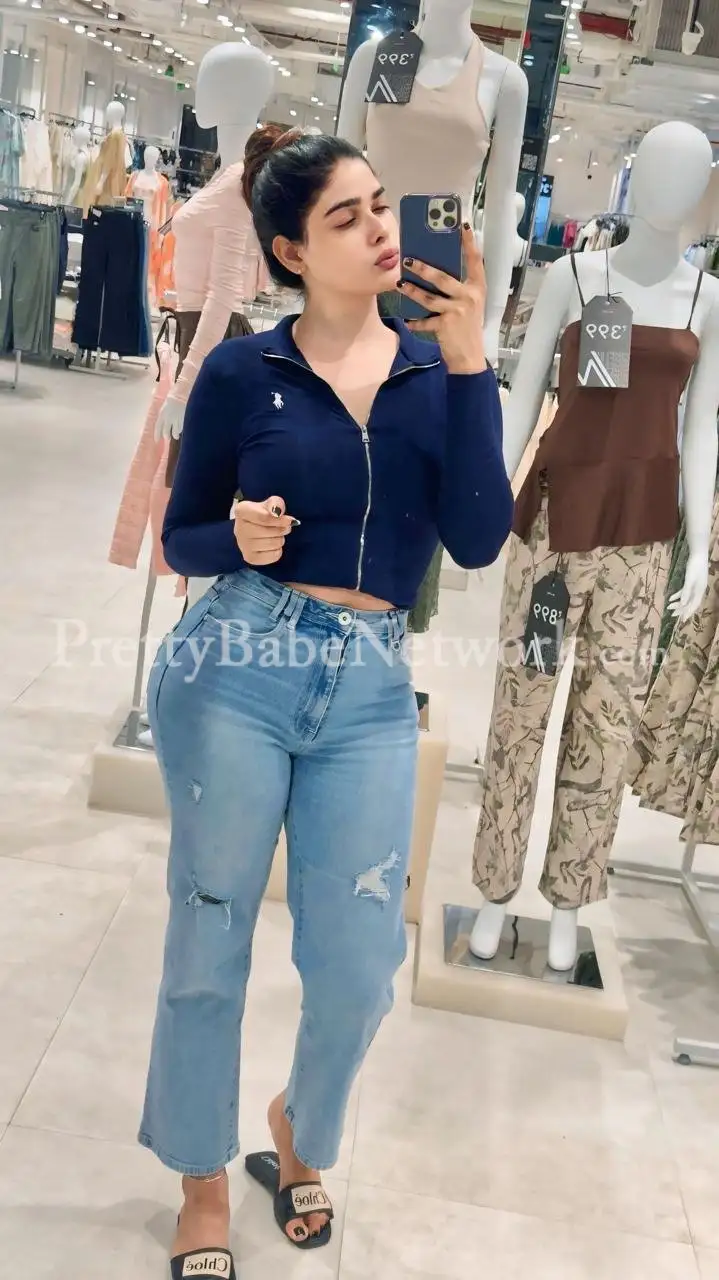 High Profile Escort in Gurgaon Sector 22 Jasmine for Companionships & Travels