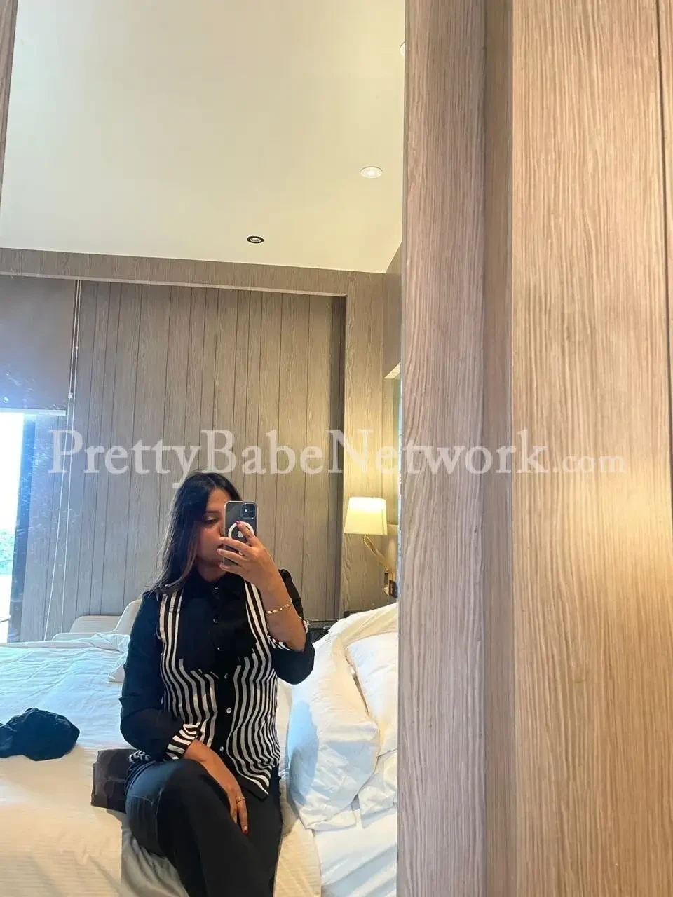 Genz Lavita Indian High Class Girl Working Dum Dum Escorts Passionate GFE Sex
