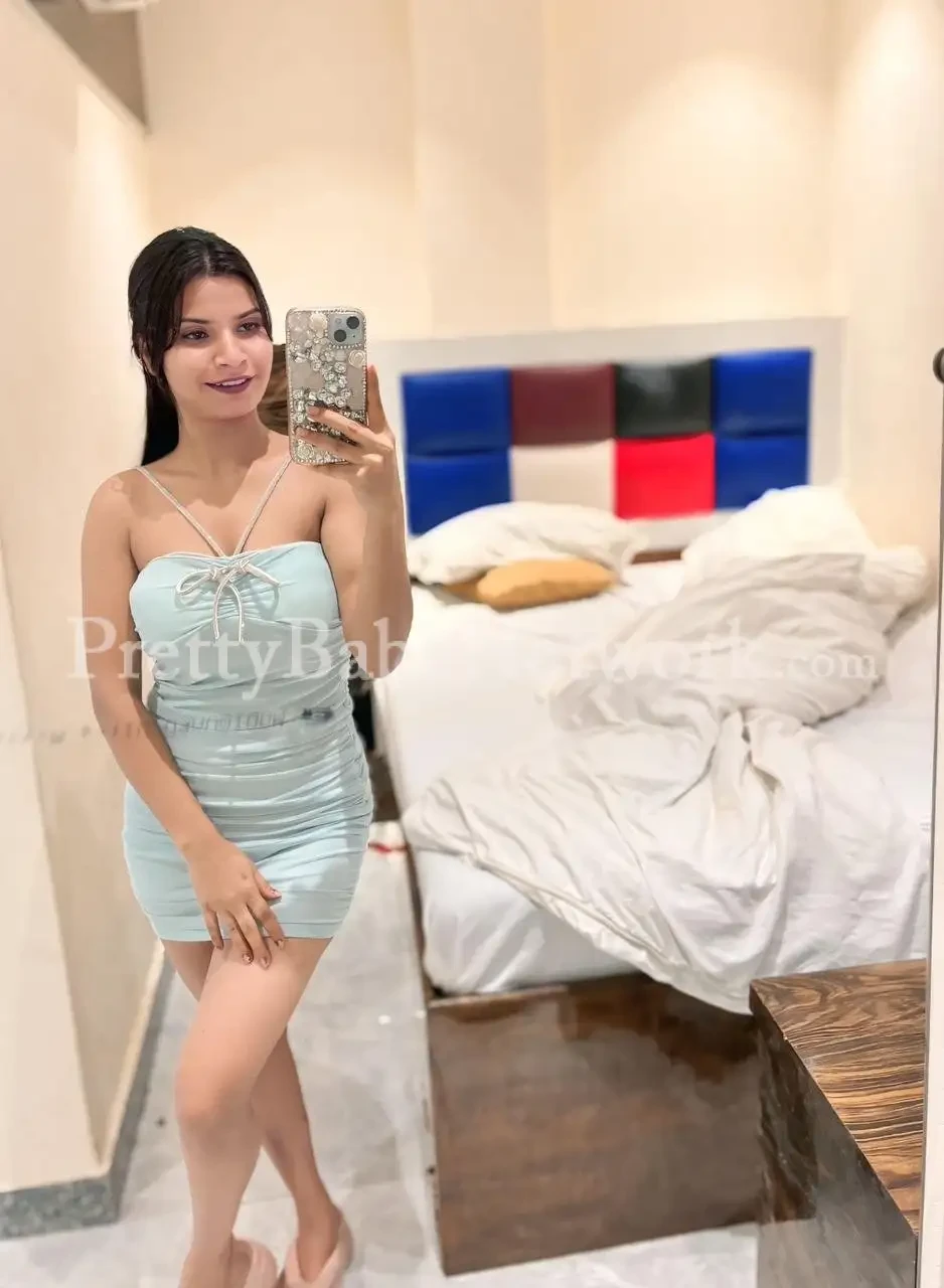 Independent Gurgaon Call Girl Mahi Ready to Offer Top-tier Sex Services