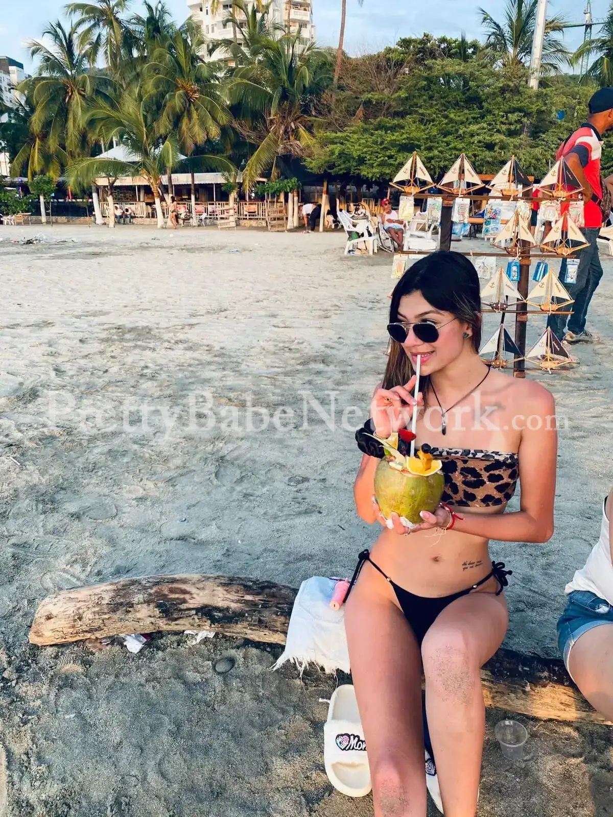 Shreyashi—One of the Premier High-Profile Escorts in Juhu Near the Beach