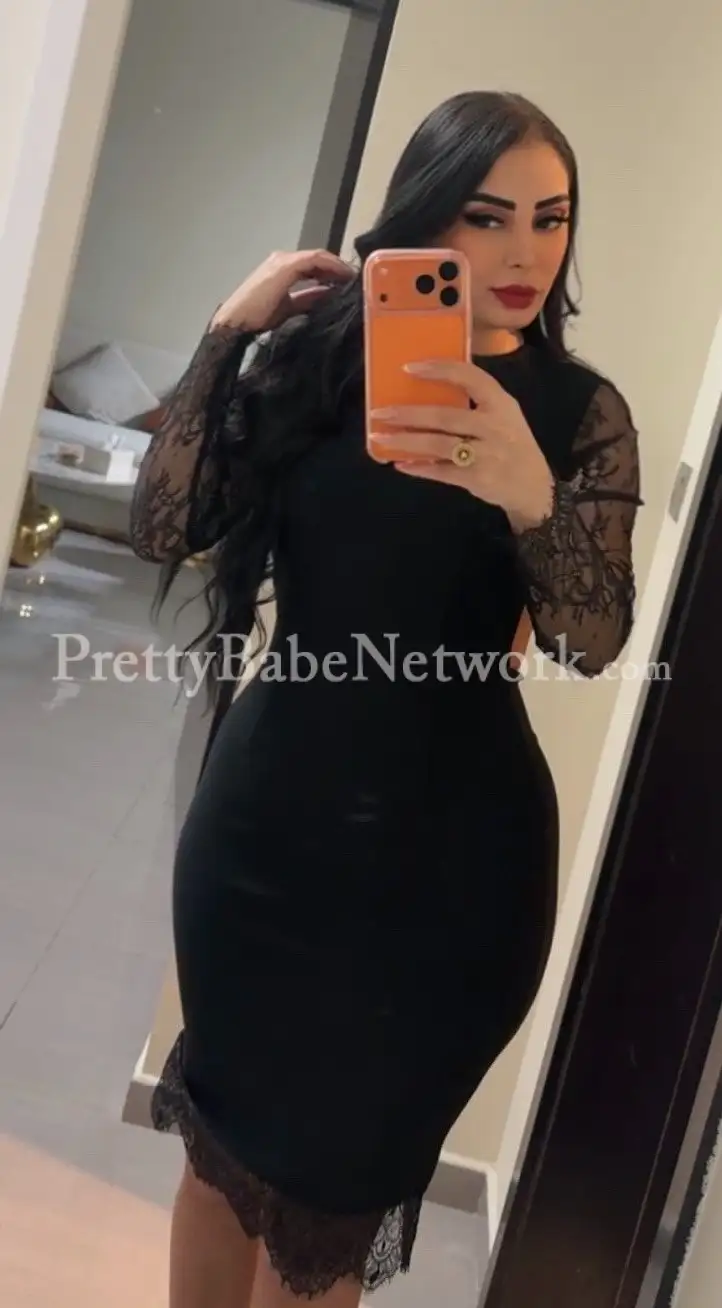 Few Days Left in Kolkata! Air Hostess Yasmine- I'm High-Class Escort near Jadavpur